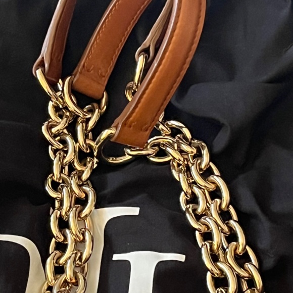 Ralph Lauren Collection Ricky Bag - Tan Leather Shoulder Bag with Chain Straps - Picture 13 of 16